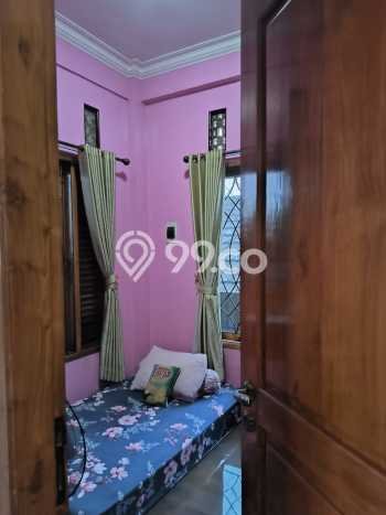 Hunian Eksklusif Dijual LT 213m2 di Ciputat, Tangerang Selatan Hunian Eksklusif Dijual LT 213m2 di Ciputat, Tangerang Selatan