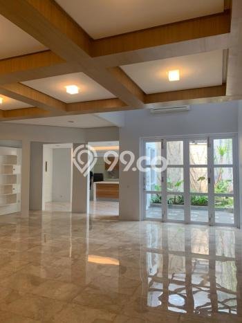 Hunian Minimalis dengan LT 460m2 & LB 360m2 Disewakan di Pondok Indah Hunian Minimalis dengan LT 460m2 & LB 360m2 Disewakan di Pondok Indah