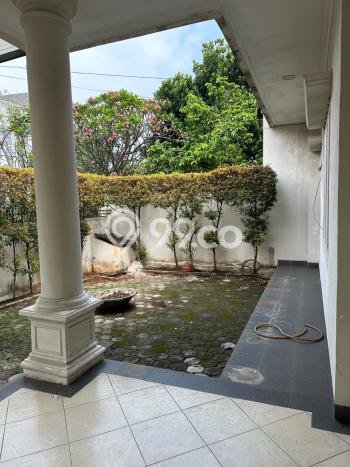 Dijual Rumah Mewah Megah Dengan View Eksklusif di Pondok Indah, Jakarta Selatan Dijual Rumah Mewah Megah Dengan View Eksklusif di Pondok Indah, Jakarta Selatan