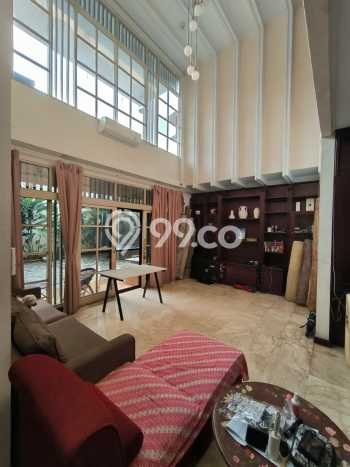 Rumah Luxury Modern Siap Huni di Pondok Indah Jakarta Selatan Rumah Luxury Modern Siap Huni di Pondok Indah Jakarta Selatan