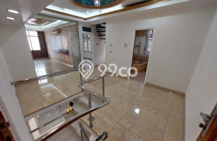 Rumah Elit Modern Siap Huni di Tanjung Duren Jakarta Barat Rumah Elit Modern Siap Huni di Tanjung Duren Jakarta Barat