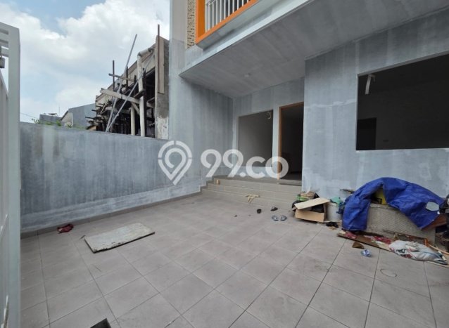For Sale! Premium House LT 126m2 Desain Elegan di Taman Ratu For Sale! Premium House LT 126m2 Desain Elegan di Taman Ratu