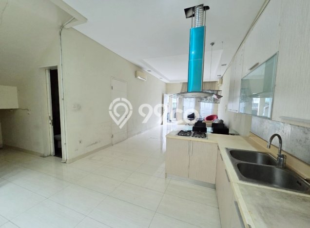 Hunian Elit LB 182m2 Siap Pakai Desain Elegan di Duri Kepa, Jakarta Barat Hunian Elit LB 182m2 Siap Pakai Desain Elegan di Duri Kepa, Jakarta Barat