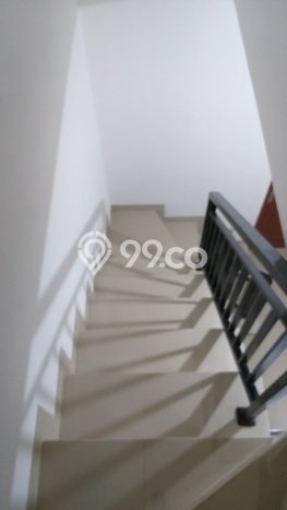 Jual Rumah Luas Megah Dengan View Cantik di Tanjung Duren, Jakarta Barat Jual Rumah Luas Megah Dengan View Cantik di Tanjung Duren, Jakarta Barat
