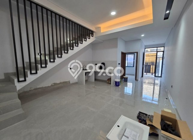 Jual Rumah Mewah Elegan Dengan View Eksklusif di Duri Kepa, Jakarta Barat Jual Rumah Mewah Elegan Dengan View Eksklusif di Duri Kepa, Jakarta Barat