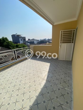 Rumah Minimalis 3 Kamar LT 65m2 di Duri Kepa Rumah Minimalis 3 Kamar LT 65m2 di Duri Kepa