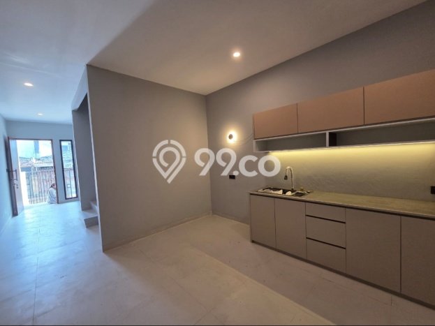 Rumah Mewah LB 200m2 Siap Pakai Desain Elegan di Muara Karang, Jakarta Utara Rumah Mewah LB 200m2 Siap Pakai Desain Elegan di Muara Karang, Jakarta Utara