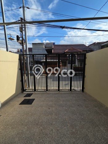 Ready to Use! Luxury House LT 86m2 Desain Modern di Duri Kepa Ready to Use! Luxury House LT 86m2 Desain Modern di Duri Kepa