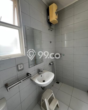 Rumah sewa siap huni 3 KT di BSD, Tangerang Rumah sewa siap huni 3 KT di BSD, Tangerang