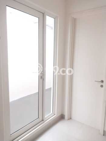 Rumah Minimalis 3 KT di Gading Serpong Tangerang Unfurnished Rumah Minimalis 3 KT di Gading Serpong Tangerang Unfurnished