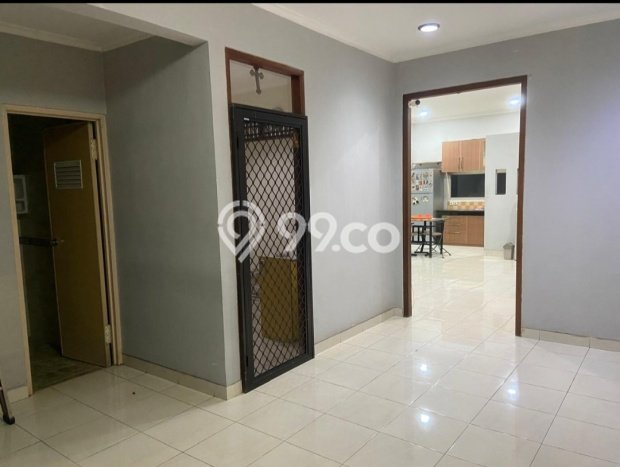 Rumah Modern 4 KT di BSD Tangerang Unfurnished Rumah Modern 4 KT di BSD Tangerang Unfurnished