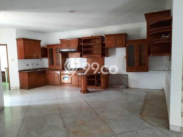 Jual Rumah Mewah Elegan Dengan View Eksklusif di Pondok Indah, Jakarta Selatan Jual Rumah Mewah Elegan Dengan View Eksklusif di Pondok Indah, Jakarta Selatan