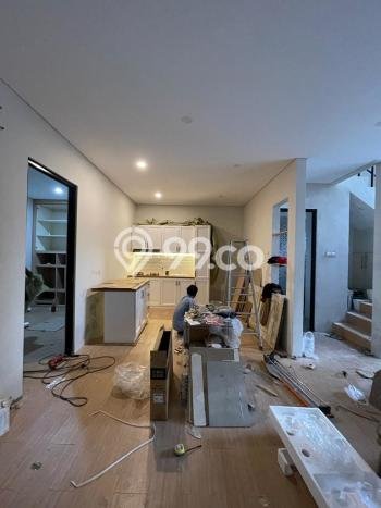 Dijual Hunian Rumah Terawat 4 Kamar di BSD Neo Catalonia, Tangerang Dijual Hunian Rumah Terawat 4 Kamar di BSD Neo Catalonia, Tangerang