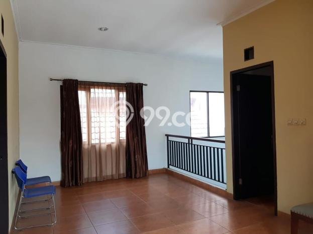 Rumah Modern 4 Kamar LT 200m2 di BSD Kencana Loka Rumah Modern 4 Kamar LT 200m2 di BSD Kencana Loka