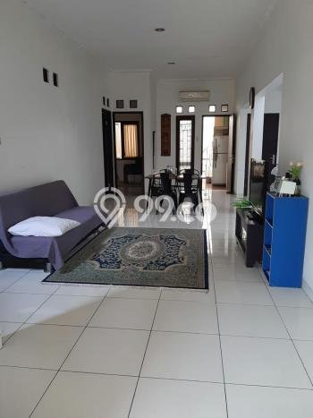 Rumah Modern 4 Kamar LT 200m2 di BSD Kencana Loka Rumah Modern 4 Kamar LT 200m2 di BSD Kencana Loka