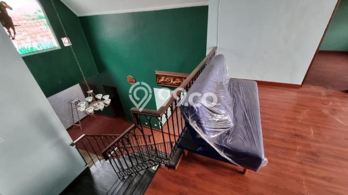 Jual Rumah Mewah Megah Dengan View Eksklusif di Alam Sutera, Tangerang Jual Rumah Mewah Megah Dengan View Eksklusif di Alam Sutera, Tangerang