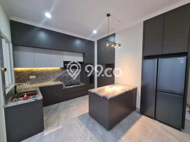 NEW LISTING! Rumah Strategis area Gading Serpong, LT 128m² Bangunan 155m² NEW LISTING! Rumah Strategis area Gading Serpong, LT 128m² Bangunan 155m²