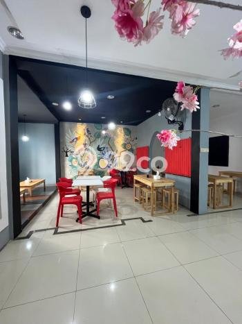 Jual Komersial Area Bisnis Kawasan Karawaci, Luas 180m², Jalan Raya Jual Komersial Area Bisnis Kawasan Karawaci, Luas 180m², Jalan Raya