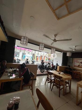 Jual Komersial Area Bisnis Kawasan Karawaci, Luas 180m², Jalan Raya Jual Komersial Area Bisnis Kawasan Karawaci, Luas 180m², Jalan Raya