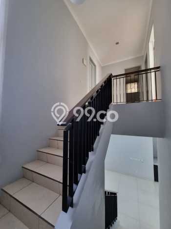 Jarang Ada! Rumah Sewa 4 Kamar Bagus Siap Huni BSD Jarang Ada! Rumah Sewa 4 Kamar Bagus Siap Huni BSD