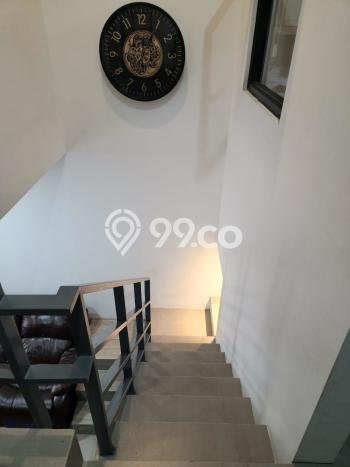 Rumah Modern 2 KT di BSD City Tangerang Full Furnished Rumah Modern 2 KT di BSD City Tangerang Full Furnished