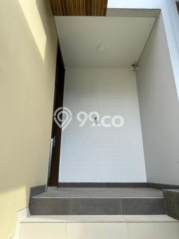 Rumah Elit Modern Tanpa Renovasi di BSD Tangerang Rumah Elit Modern Tanpa Renovasi di BSD Tangerang