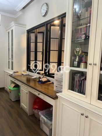 Jual Rumah Luas Elegan Dengan View Cantik di BSD, Tangerang Jual Rumah Luas Elegan Dengan View Cantik di BSD, Tangerang