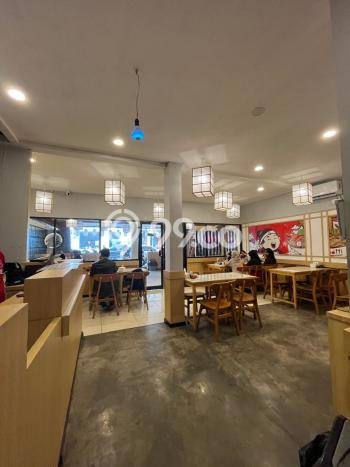 Jual Komersial Area Bisnis Kawasan Karawaci, Luas 180m², Jalan Raya Jual Komersial Area Bisnis Kawasan Karawaci, Luas 180m², Jalan Raya