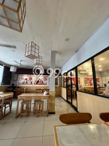 Jual Komersial Area Bisnis Kawasan Karawaci, Luas 180m², Jalan Raya Jual Komersial Area Bisnis Kawasan Karawaci, Luas 180m², Jalan Raya