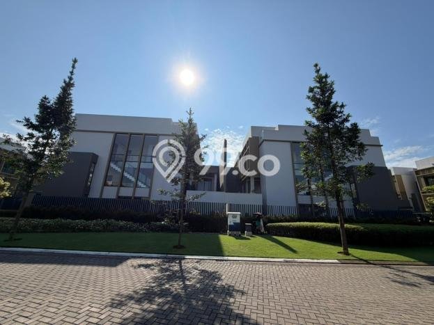 Rumah Elit LB 480m2 Siap Pakai Desain Elegan di BSD City, Tangerang Rumah Elit LB 480m2 Siap Pakai Desain Elegan di BSD City, Tangerang