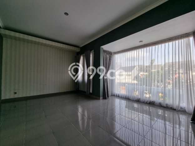 Jarang Ada! Rumah Sewa 4 Kamar Bagus Siap Huni BSD Jarang Ada! Rumah Sewa 4 Kamar Bagus Siap Huni BSD
