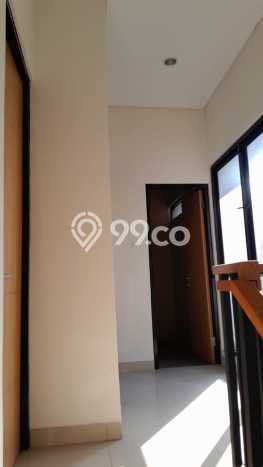 Jual Rumah Eksklusif 3 KT di Ciater, Tangerang Jual Rumah Eksklusif 3 KT di Ciater, Tangerang