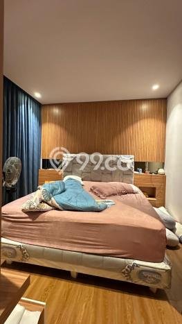 Jual Rumah Mewah Megah Dengan View Eksklusif di BSD, Tangerang Jual Rumah Mewah Megah Dengan View Eksklusif di BSD, Tangerang