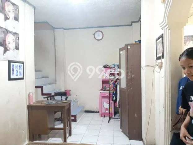 Rumah Luas Asri 4 KT Siap Huni di Kopo Bandung Rumah Luas Asri 4 KT Siap Huni di Kopo Bandung