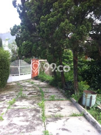 Ready to Use! Premium House LT 4749m2 Desain Modern di Tanah Sareal Ready to Use! Premium House LT 4749m2 Desain Modern di Tanah Sareal