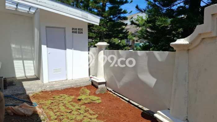 Rumah Elit Modern Siap Huni di Sentul City Bogor Rumah Elit Modern Siap Huni di Sentul City Bogor