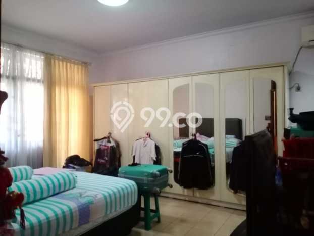 Hunian Elit LB 211m2 Siap Pakai Desain Elegan di Katulampa, Bogor Hunian Elit LB 211m2 Siap Pakai Desain Elegan di Katulampa, Bogor