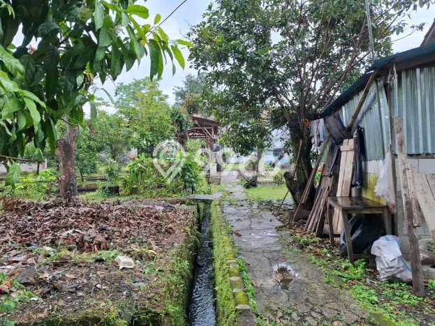 Unit Komersial Dijual di Cianjur LT 3115m2 & LB 250m2 Unit Komersial Dijual di Cianjur LT 3115m2 & LB 250m2