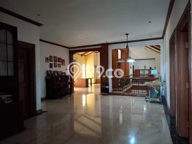 Rumah Luxury Modern Tanpa Renovasi di Cibubur Depok Rumah Luxury Modern Tanpa Renovasi di Cibubur Depok