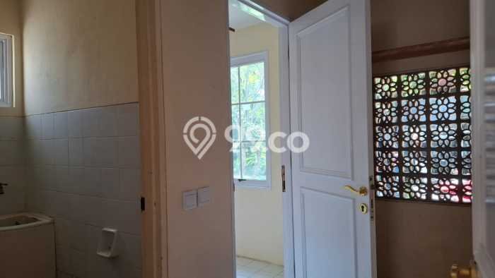 Rumah Elit Modern Siap Huni di Sentul City Bogor Rumah Elit Modern Siap Huni di Sentul City Bogor