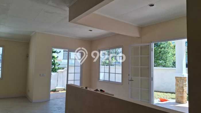 Rumah Elit Modern Siap Huni di Sentul City Bogor Rumah Elit Modern Siap Huni di Sentul City Bogor