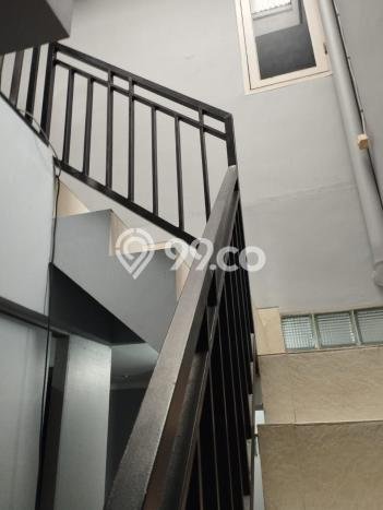 Dijual Kost di Tanah Abang, Jakarta Pusat, 5 KT, 5 KM, Luas 210m2 Dijual Kost di Tanah Abang, Jakarta Pusat, 5 KT, 5 KM, Luas 210m2