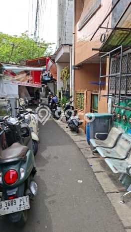 Kost Dijual Lokasi Strategis Roxy Jakarta Pusat 11 Kamar Tidur Kost Dijual Lokasi Strategis Roxy Jakarta Pusat 11 Kamar Tidur