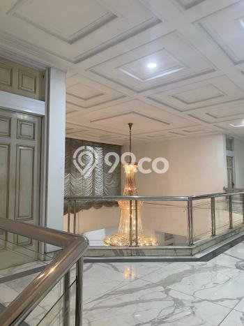 Disewakan Rumah Harga Terjangkau di Intercon Jakarta Barat dengan 4 KT Disewakan Rumah Harga Terjangkau di Intercon Jakarta Barat dengan 4 KT
