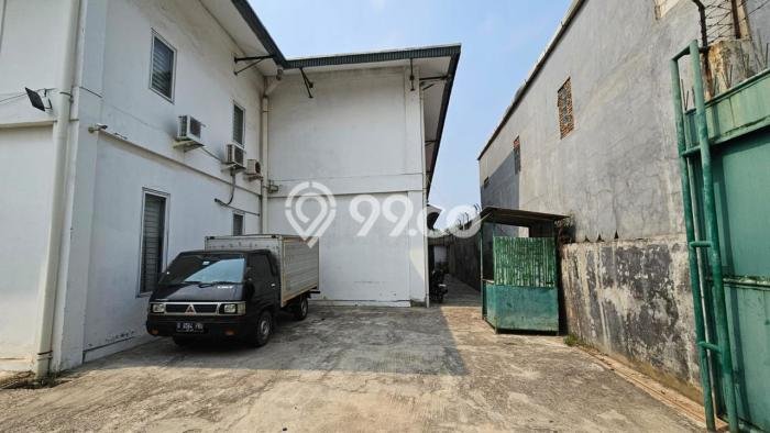 Pabrik Dijual di Jakarta Barat LT 1260m2 & LB 1600m2 Lokasi Terbaik! Pabrik Dijual di Jakarta Barat LT 1260m2 & LB 1600m2 Lokasi Terbaik!