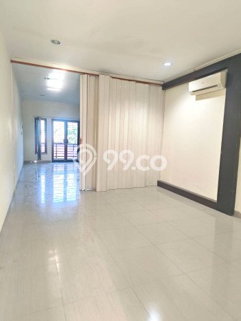 Untuk Disewa Ruko di Tanjung Duren Jakarta Barat LT 95m2, LB 250m2 Untuk Disewa Ruko di Tanjung Duren Jakarta Barat LT 95m2, LB 250m2
