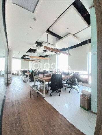 AREA KOMERSIAL! Kantor Disewakan di Central Park, Luas 128m², Jalan Utama, Siap Operasi AREA KOMERSIAL! Kantor Disewakan di Central Park, Luas 128m², Jalan Utama, Siap Operasi