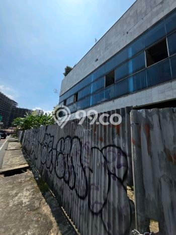 Ruko Dijual di Jakarta Barat LT 277m2 & LB 700m2 Lokasi Terbaik! Ruko Dijual di Jakarta Barat LT 277m2 & LB 700m2 Lokasi Terbaik!