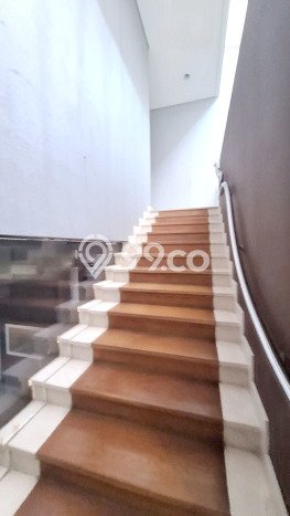 Disewakan Rumah Strategis LT 450m2 / LB 638m2 di Pantai Indah Kapuk, Jakarta Utara Disewakan Rumah Strategis LT 450m2 / LB 638m2 di Pantai Indah Kapuk, Jakarta Utara