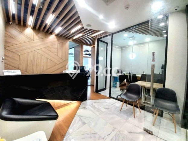 AREA KOMERSIAL! Kantor Disewakan di Central Park, Luas 128m², Jalan Utama, Siap Operasi AREA KOMERSIAL! Kantor Disewakan di Central Park, Luas 128m², Jalan Utama, Siap Operasi